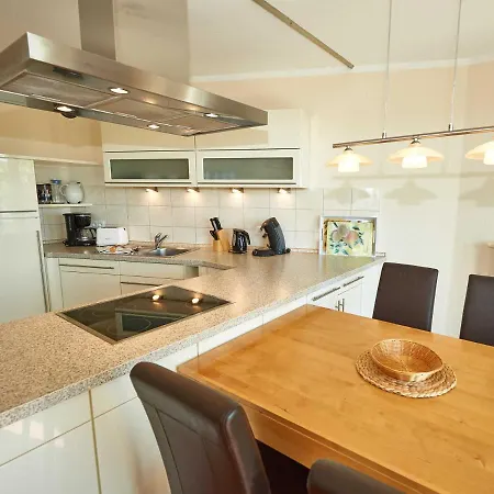 Sommerwind - Wg 02 Mit Terrasse, Kamin Und Sauna Sellin (Rugen)