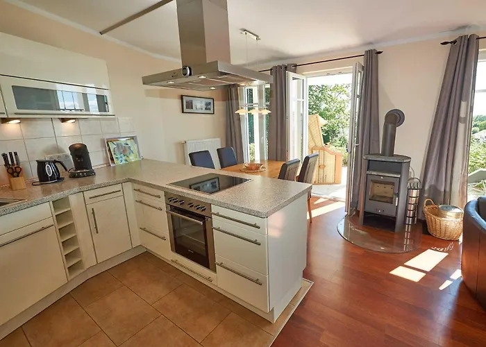 Sommerwind - Wg 02 Mit Terrasse, Kamin Und Sauna * Sellin (Rugen)